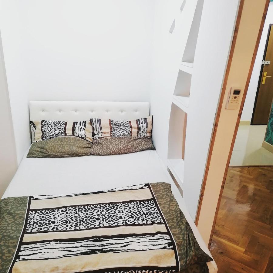 Marina Jacuzzi Apartment Free Parking ノヴィ・サド エクステリア 写真